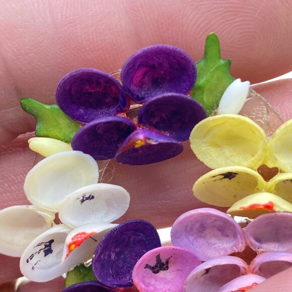 Vintage Seashell Pansy Floral Brooch Pin Handmade Wreath Shape Purple Yellow - Picture 6 of 8